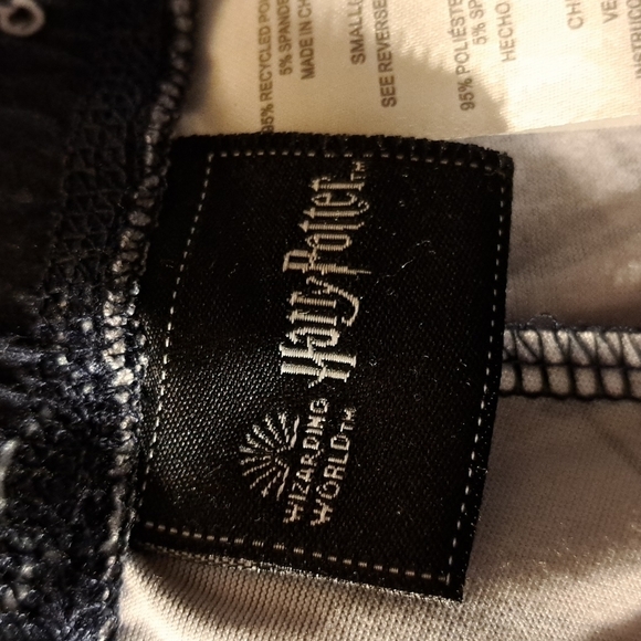 Harry Potter women's small or 4/6 lounge pants pajama jogger has pockets… - Picture 3 of 6